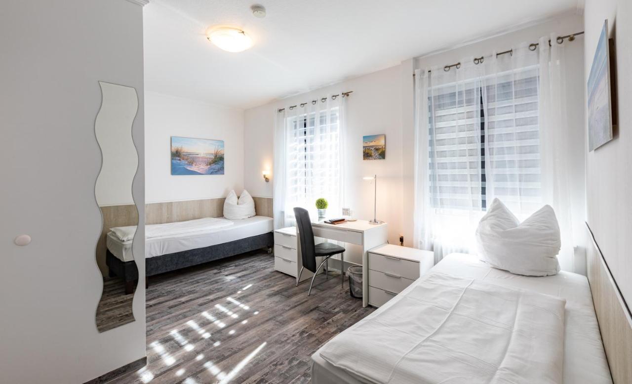 Stadt-Gut-Hotel Grosser Kurfuerst Emden Dış mekan fotoğraf